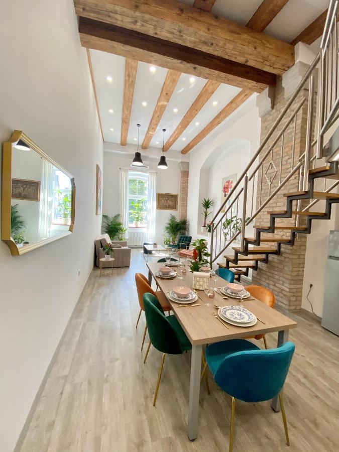 Ljubljana City Lux Apartments Екстер'єр фото