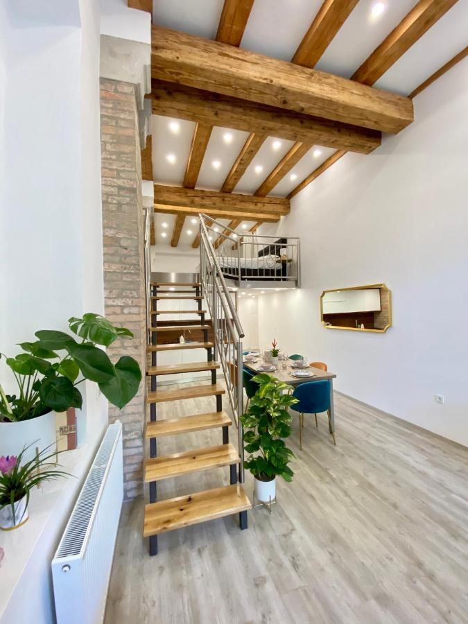 Ljubljana City Lux Apartments Екстер'єр фото